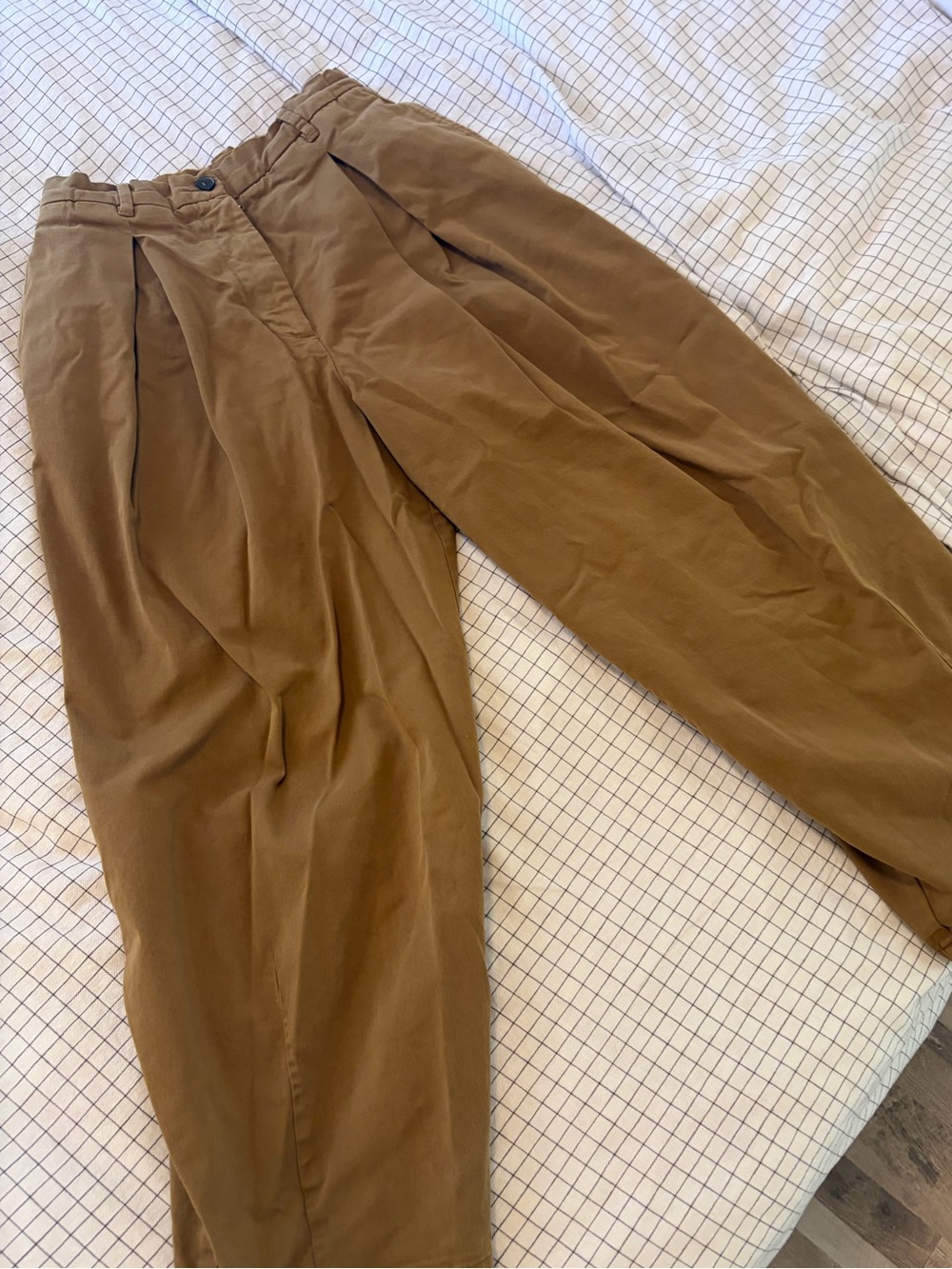 TOAST cotton twill easy pleated trouser